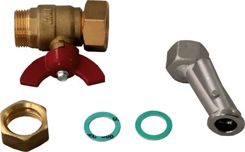 Zwei Metallteile, ein Kugelhahn mit rotem Griff und eine Anschlussarmatur, sowie Dichtungen und eine Mutter. Teile sind für die Installation von Rohrsystemen geeignet. Marke Wolf.